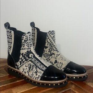 Black and Cream Patterned Ankle Boots